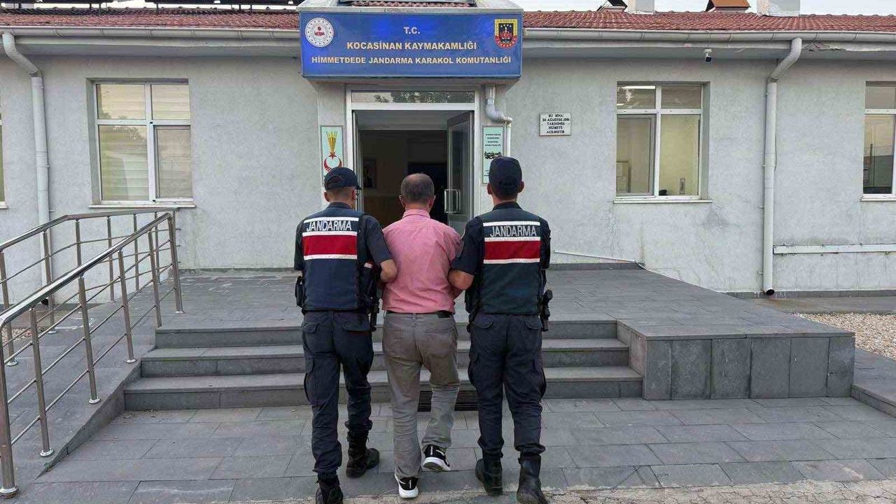 Kayseri’de Jandarma Ekipleri FETÖ Üyesi Polis İçin Operasyon Düzenledi, Yakalanan Şahıs Gözaltına Alındı