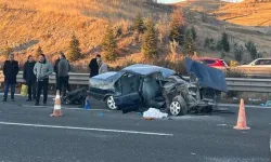 "Çevre Yolu'nda Feci Kaza: Bir Kadın Hayatını Kaybetti, 2'si Çocuk 4 Kişi Yaralandı"