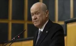 Bahçeli, terörle mücadelenin sonuna kadar süreceğini vurgulayarak, "Şehitlerimizin dökülen kanları yerde kalmayacak" dedi.