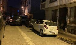 Komşusunun evine pompalı tüfekle mermi yağdırdı...