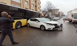 Ataşehir’de İETT otobüsü 4 araca çarparak durabildi.