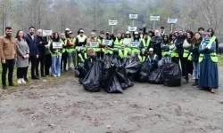 Osmaniye öğrencilerinden çevre temizliği