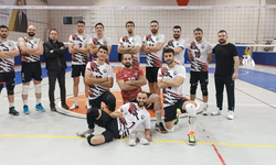 Heyecan Dolu Zafer: Osmaniye MEBS Voleybol Takımı