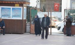 Osmaniye'de Oy Kullanma Süreci Başladı