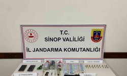 Sinop’ta 6 ayrı adres ve 3 araca eş zamanlı operasyon