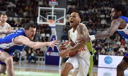 Türkiye Sigorta Basketbol Süper Ligi: Manisa BBSK: 76 - A. Efes: 81