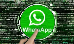 WhatsApp'tan Kızlar İçin Yeni Çıkartma Paketi: 'Ben Sadece Bir Kızım' ile Tanışın