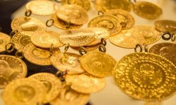 1 Nisan’da gram altın ne kadar olacak, Uzman 1 Nisan için tahminini açıkladı, o tarihte 3000 TL’yi aşıp bakın kaç lira olabilir?