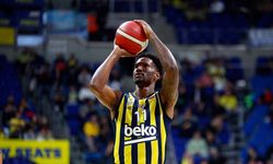 Fenerbahçe Beko Euroleague'de Tarihe Geçti: Hayes-Davis Rekorları Altüst Etti