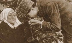 Atatürk annesi Zübeyde Hanım’ın cenazesinde neden yoktu, katılmadı mı?