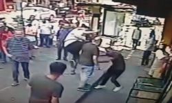 Okmeydanı'nda Sigara İçmeyi Israrla Sürdüren Müşteri Gençlerin Saldırısına Uğradı