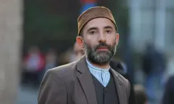 Kızıl Goncalar Naim Efendi sevgilisi kim, kaç yaşında, aslen nereli, hangi dizilerde oynadı?