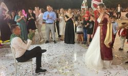 Mersin'de Türk Gelenekleriyle Yapılan Unutulmaz Düğün: İlk Görüşte Aşkın Hikayesi