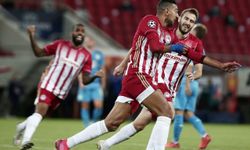 Olympiakos - Aston Villa ŞİFRESİZ CANLI İZLE EXXEN kanalı maç yayın bilgisi, nereden izlenir?