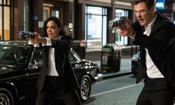 Siyah Giyen Adamlar Filmi Nerede Çekildi? Konusu ve Oyuncu Kadrosu, Başrol Oyuncuları