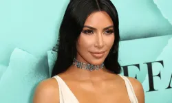 Kim Kardashian'ın Lüks Tutkusu: 37 Bin Dolarlık Minik Çanta Görenleri Şaşırttı!