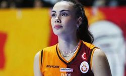 Milli Voleybolcu Beren Yeşilırmak kimdir, kaç yaşında, aslen nereli, boyu kaç, sevgilisi kim, hangi takımda oynuyor?