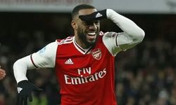 Alexandre Lacazette kimdir? Alexandre Lacazette nereli, kaç yaşında hangi takımlarda oynadı? Alexandre Lacazette Futbol Kariyeri