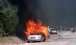 Gaziantep-Adana Otoyolu Bahçe Mevkisinde Seyir Halindeki Araç Alev Alev Yandı