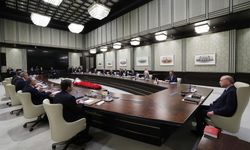 KABİNE TOPLANTISI KONULARI SON DAKİKA HABERİ: Kabine Toplantısı Saat Kaçta Yapılacak, 12 Mayıs 2025 Tarihli Toplantıda Hangi Gündemler Ele Alınacak, Terörle Mücadele ve Dış Politika Kararları Açıklanacak mı?
