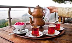 Rüyada Çay Demlemek Ne Mesaj Veriyor? Huzur Kapınızda Olabilir mi?