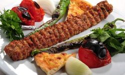 Adana Kebabınız Sürekli Şişten Düşüyor mu? Bu Yeni Yöntemle Sorunu Kökten Çözün!