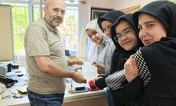 Osmaniye İHH aracılığıyla Şehit Hüseyin Cengiz Proje İmam Hatip Ortaokulu öğrencilerinden Gazze’ye anlamlı destek