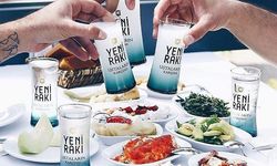 Rüyada Rakı Görmek Ne Anlatmak İstiyor? Bilinçaltınız Size Hangi Tehlikeleri Fısıldıyor?