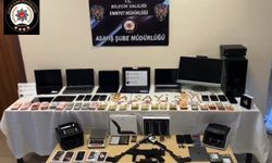 Vatandaşları Korkutup 58 Milyonluk Vurgun Yapan Şebekeye Ağır Darbe: 16 Şüphelinin Banka Hesap Hareketleri ve Ele Geçirilen Değerli Malzemeler