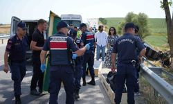 Edirne’de Trafik Kazası Can Aldı: Direksiyon Hakimiyetini Kaybeden Sürücü ve Ailesinden 5 Kişi Hayatını Kaybetti, 1 Çocuk Ağır Yaralı