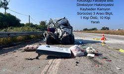 Hatay’da Bayram Yolculuğu Faciayla Bitti: Direksiyon Hakimiyetini Kaybeden Kamyon Sürücüsü 3 Aracı Biçti, 1 Kişi Öldü, 10 Kişi Yaralı