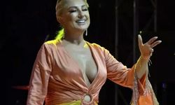 Muazzez Ersoy’dan Dikkat Çeken İtiraf! Yeni Nesilden En Çok Kimi Beğeniyor?
