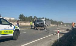 Nevşehir’de Takla Atan Otomobil Karşı Şeride Geçti: Genç Sürücü Hayatını Kaybetti, 2 Yaşındaki Bebek Yaralı Kurtuldu