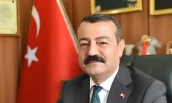 YARBAŞI BELEDİYE BAŞKANI ÖKKEŞ AKSOY’DAN KURBAN BAYRAMI MESAJI: Gönüller arası mesafeleri kaldırarak birbirimize daha da kenetlenmeliyiz