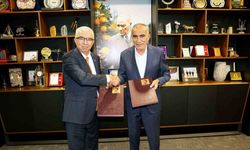 Türkiye’nin İlk Plazma Bağış Merkezi Adana’da Açılıyor Türk Kızılay ile Adana Ticaret Odası Arasında Protokol İmzalandı