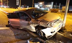 Aksaray-Adana Yolunda Feci Kaza: Tırın İki Otomobile Çarpması Sonucu Bir Yaralı, Araçlar Enkaz Haline Geldi