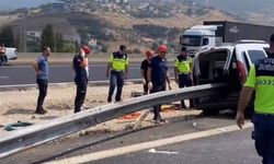 Osmaniye’de Kontrolden Çıkan Araç Bariyerlere Çarptı: Motor Bölümünden Girip Bagajı Delen Bariyer 2 Can Aldı