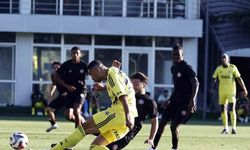 Fenerbahçe, Sezonun İlk Hazırlık Maçında Fatih Karagümrük ile 2-2 Berabere Kaldı: Goller Cengiz Ünder ve En-Nesyri’den Geldi