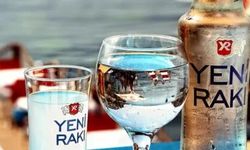 Rüyada Rakı Görmek Ne Anlatır: Vicdani Çatışma mı, Haram Kazanç mı?