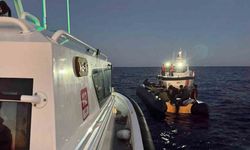 İzmir Çeşme ve Dikili Açıklarında Sahil Güvenlik Operasyonu: Yasa Dışı Yollardan Yurt Dışına Çıkmaya Çalışan 89 Düzensiz Göçmen Yakalandı