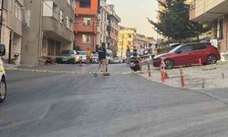 İstanbul Maltepe’de Kamyonet Yaşlı Kadına Çarpıp Kaçtı, Duvara ve Servis Aracına Çarparak Durduruldu – Şehriye Kaynar Hayatını Kaybetti