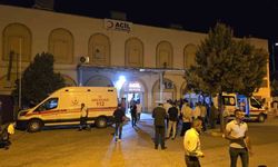 Mardin Midyat’ta Kanlı Bıçaklı Kavga: 17 Yaşındaki Genç Hayatını Kaybetti, Yabancı Uyruklu Şüpheli Yaralı Olarak Hastaneye Kaldırıldı