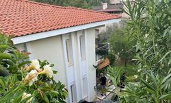 Marmaris’te Şoke Eden Kaza: Otomobil Duvarı Aşıp Bahçeye Uçtu, 66 Yaşındaki Kadın Olayda Hayatını Kaybetti