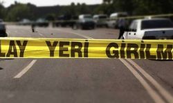 Hatay’ın Dörtyol İlçesinde Bir Fabrikada Vincin Halatı Koptu, Demir Parçasının Altında Kalan İşçi Olay Yerinde Hayatını Kaybetti