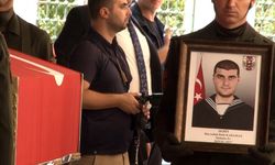 İskenderun’da Görev Yaparken Şehit Olan Muhafız Er Hayrullah Halit Karaman, İstanbul’da On Binlerin Dualarıyla Son Yolculuğuna Uğurlandı