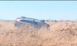 Şanlıurfa Siverek Yolunda Direksiyon Hakimiyeti Kaybedilen Otomobil Şarampole Devrildi: 1 Kadın Hayatını Kaybetti, Sürücü Ağır Yaralandı