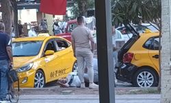 Adana’da Taksi Durağında Silahlı Saldırı! Tartışma Çıkan 2 Taksi Sürücüsü Ayaklarından Vurularak Yaralandı