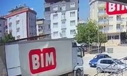 BİM'DE FECİ KAZA: Osmaniye'de Market Çalışanı Neden Kamyon Arasında Kaldı? Güvenlik Kameraları Her Şeyi Gösterdi mi?
