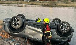 Kazadan Geriye Hurdaya Dönmüş Araç Kaldı: Balıkesir Burhaniye’de Takla Atan Otomobilin Sürücüsü Sırra Kadem Bastı