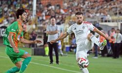 Alanya Oba Stadyumu’nda Beşiktaş, Corendon Alanyaspor’a Karşı 2-0 Yenildi, Güven Yalçın ve İbrahim Kaya Golleri Attı